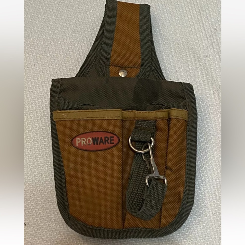 Proware Electrician Muli Tool Pouch 5 Pockets Brown / Green Never Used 25.00